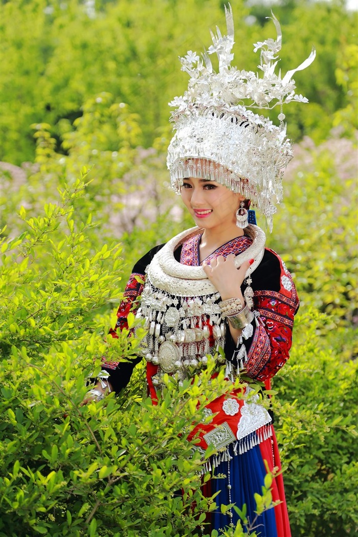 日日摸夜夜添夜夜添高潮喷水