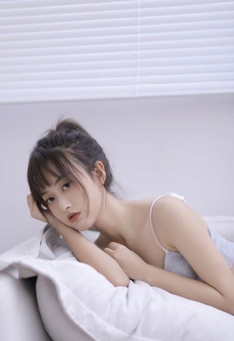 美女丰满写真