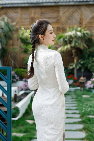 与神一同升级小说