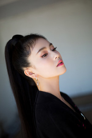 清纯校花被迫开花苞