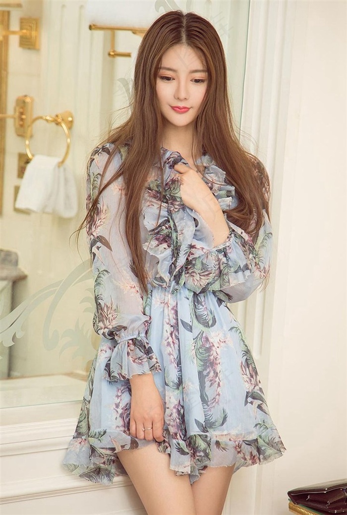 少爷菊眼乖乖撅高被c扇肿菊眼