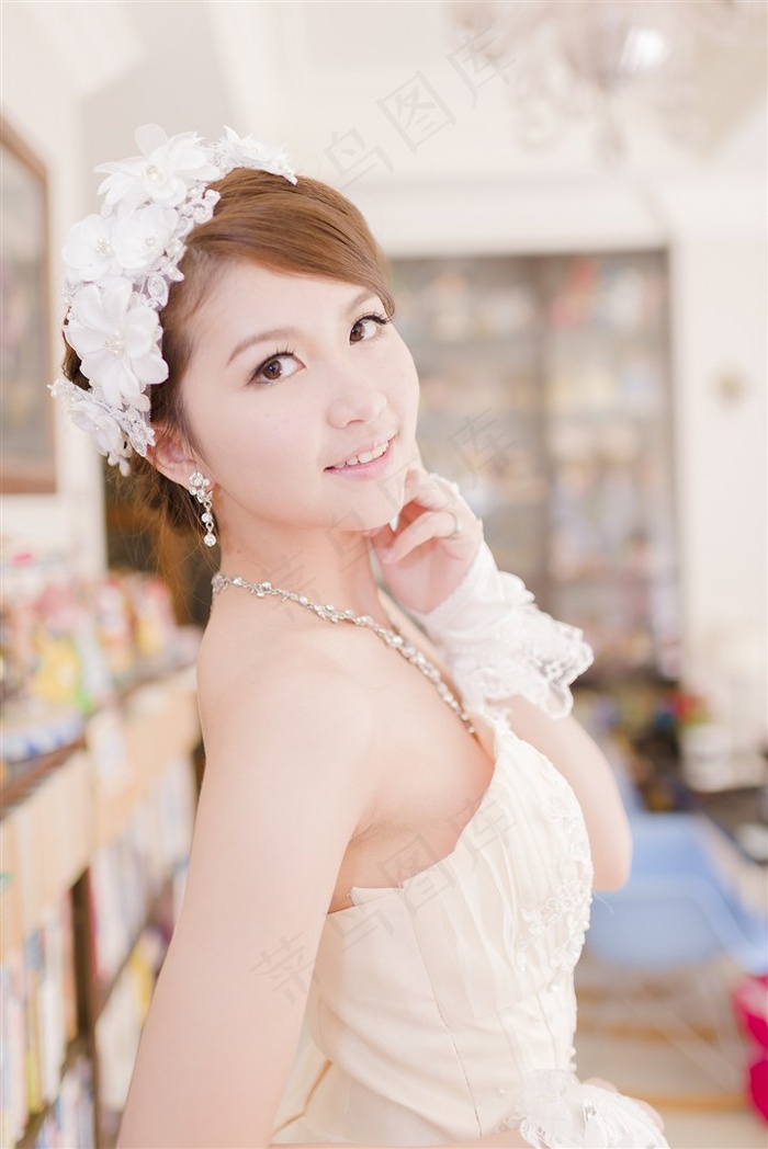 军婚肉肉h新婚之夜