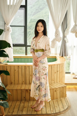 商场超大胆露出12p