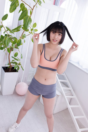 国模掰B给你看私拍150p