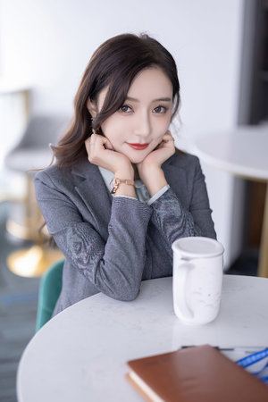 翁熄系列乱老扒小雪小说