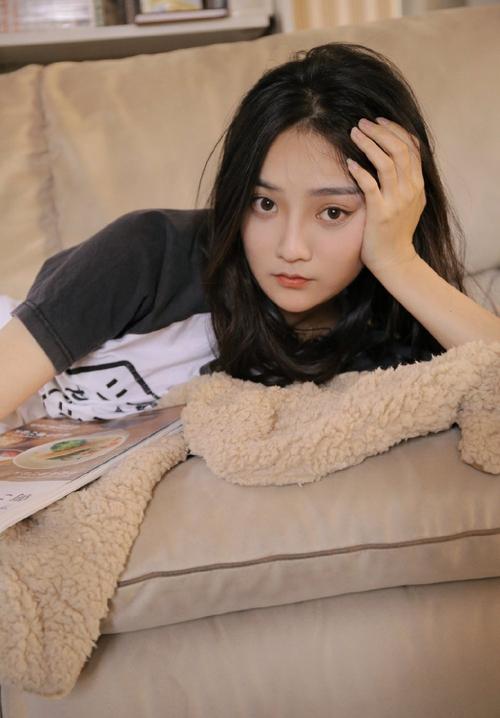 黄色美女视频在线